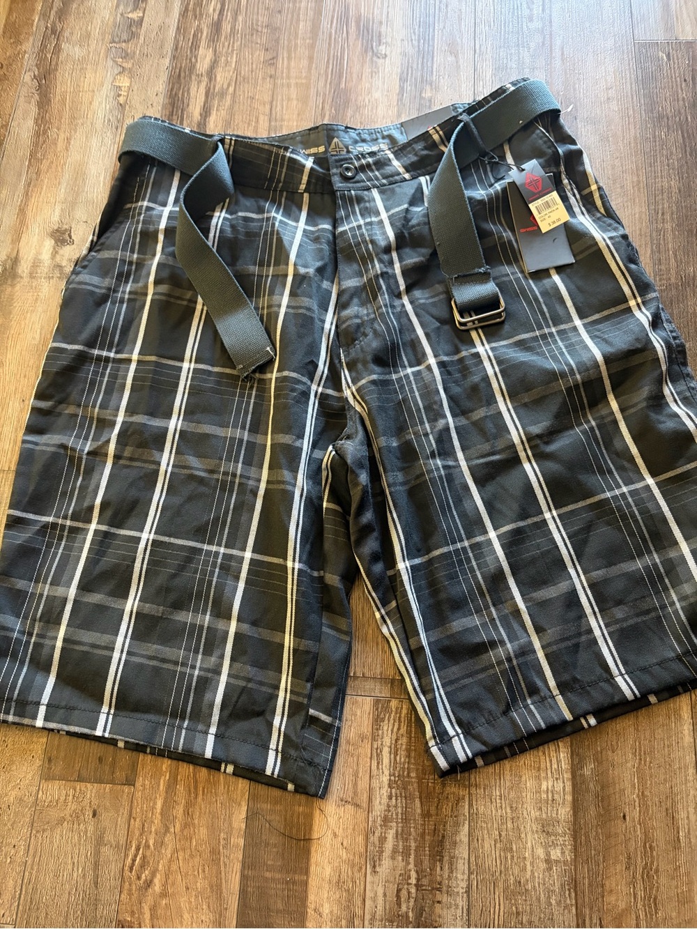 Men's Flat Front Plaid Shorts - Black/Gray